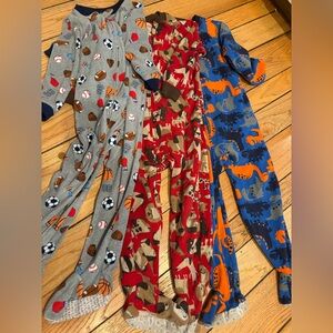 Carter's Sports and Dinosaur and Dog Print Footie onesie Pajamas- 5T lot
